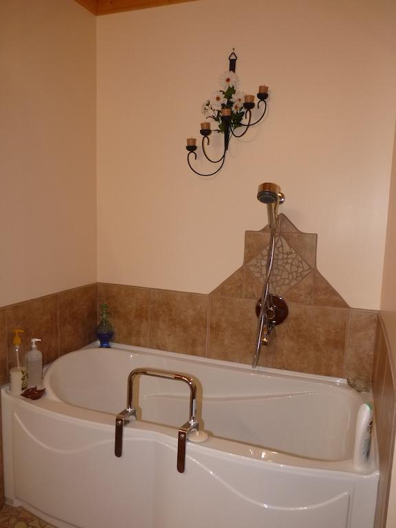 Gite De La Riviere Bed & Breakfast Chibougamau Room photo